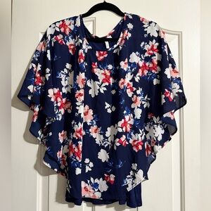 ELLE pancho / tank top floral blouse